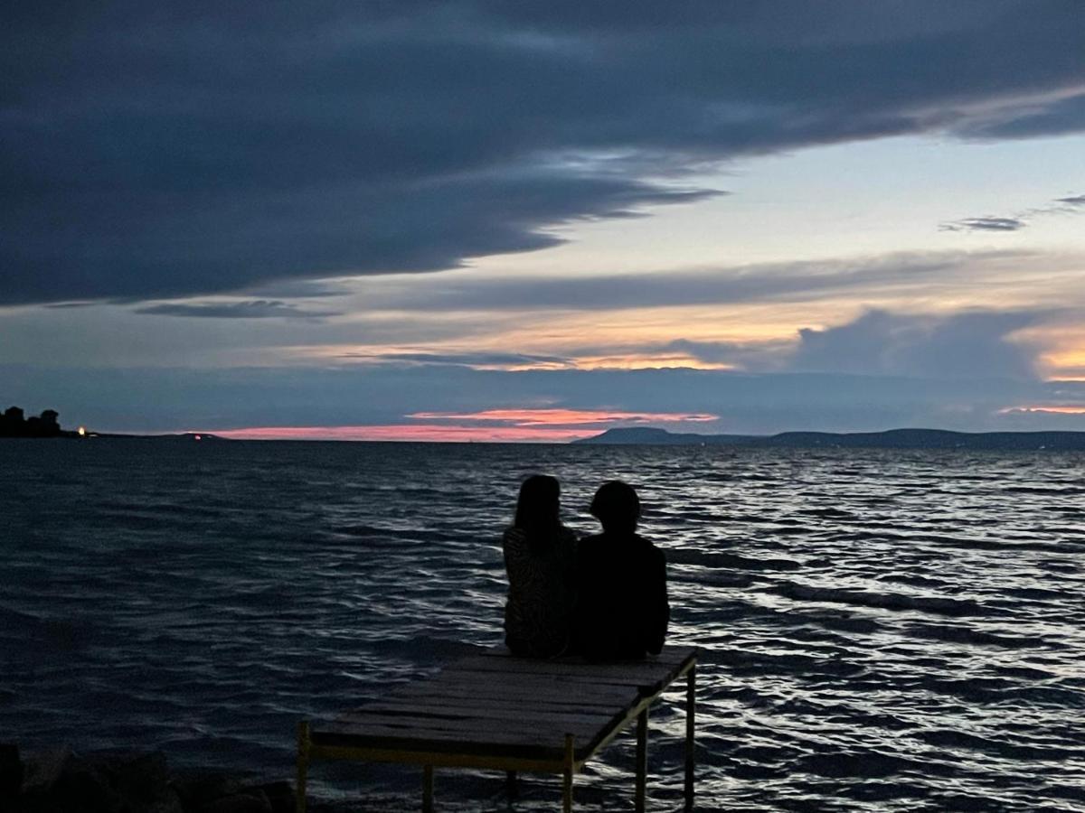 Tamas Apartman Balatonfoeldvar Sziveben- Egesz Evben Nyitva! エクステリア 写真