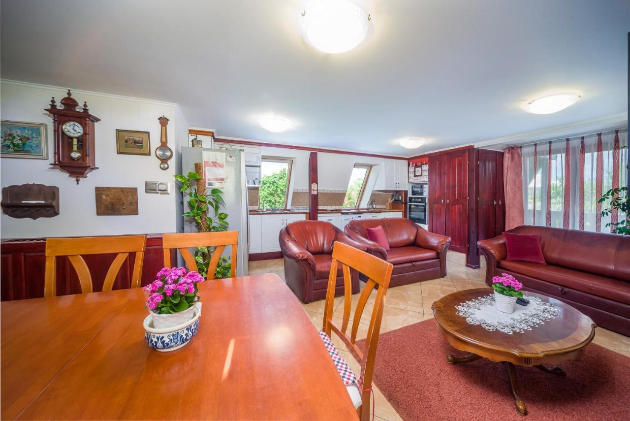 Tamas Apartman Balatonfoeldvar Sziveben- Egesz Evben Nyitva! エクステリア 写真